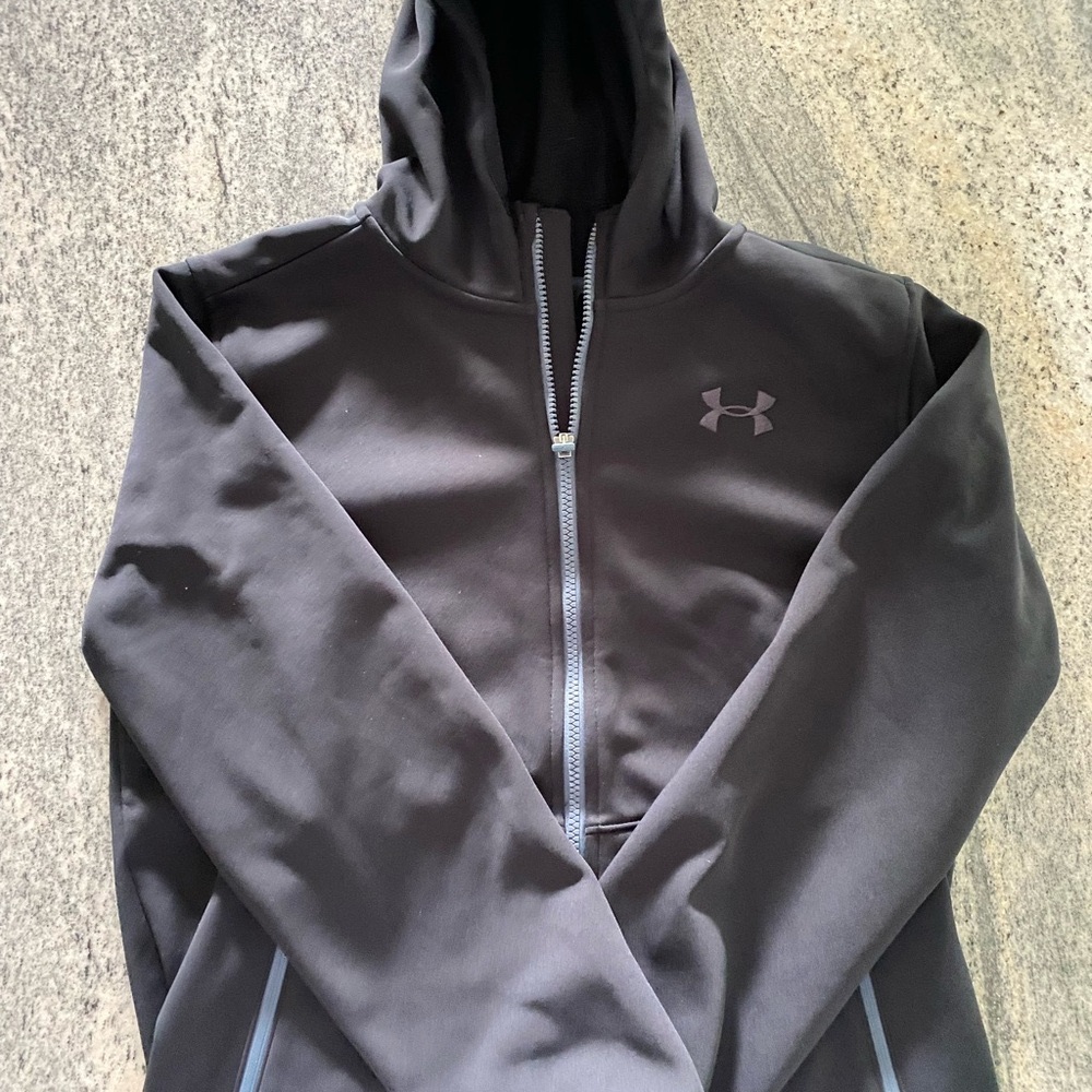 Boys youth Under Armour Black Performance Jacket Water-Resistant Design